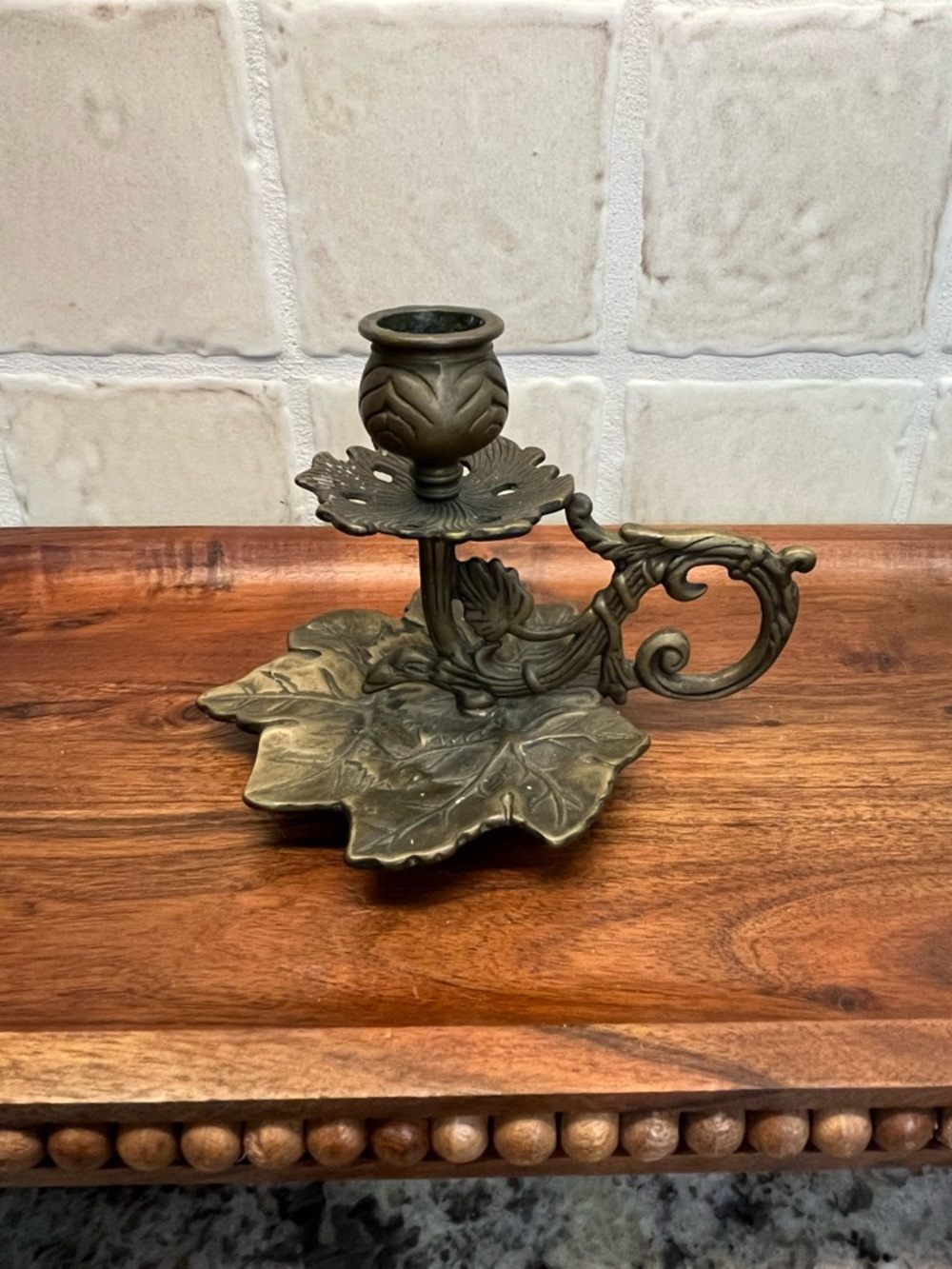 Vtg Decorative ornate Brass bronze  grape Leaf Taper Candle Holder
